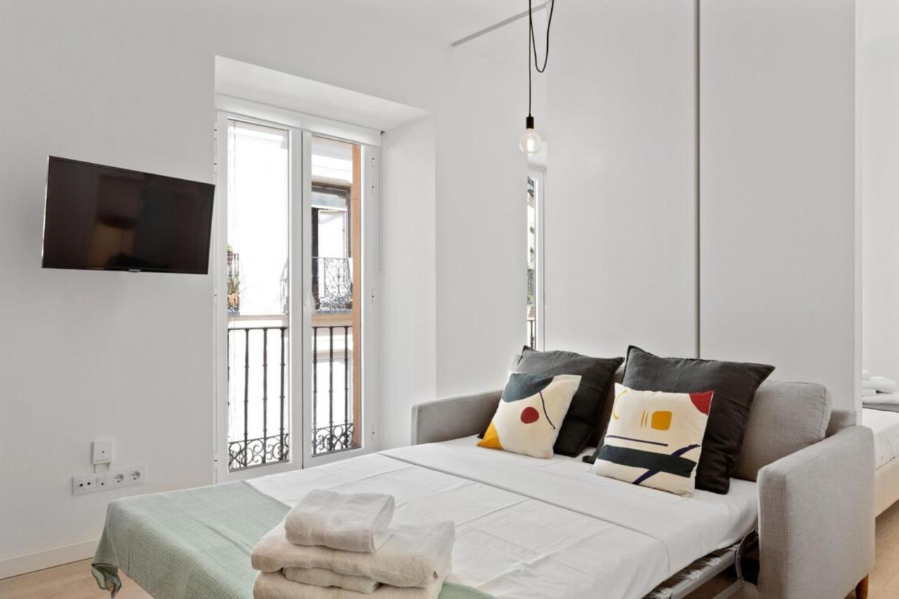 Modern 1 Bedroom Apartment Near Lavapies Madrid Kültér fotó