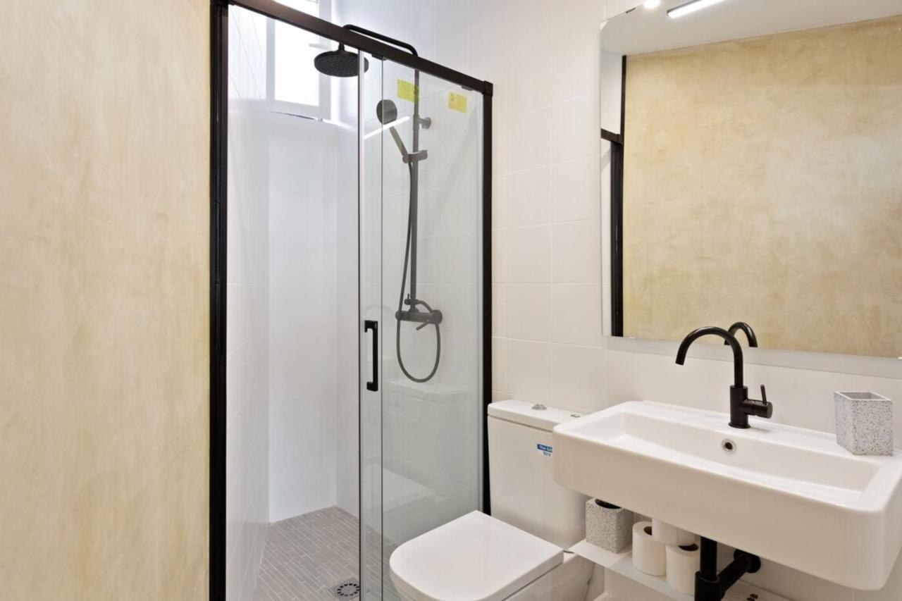 Modern 1 Bedroom Apartment Near Lavapies Madrid Kültér fotó